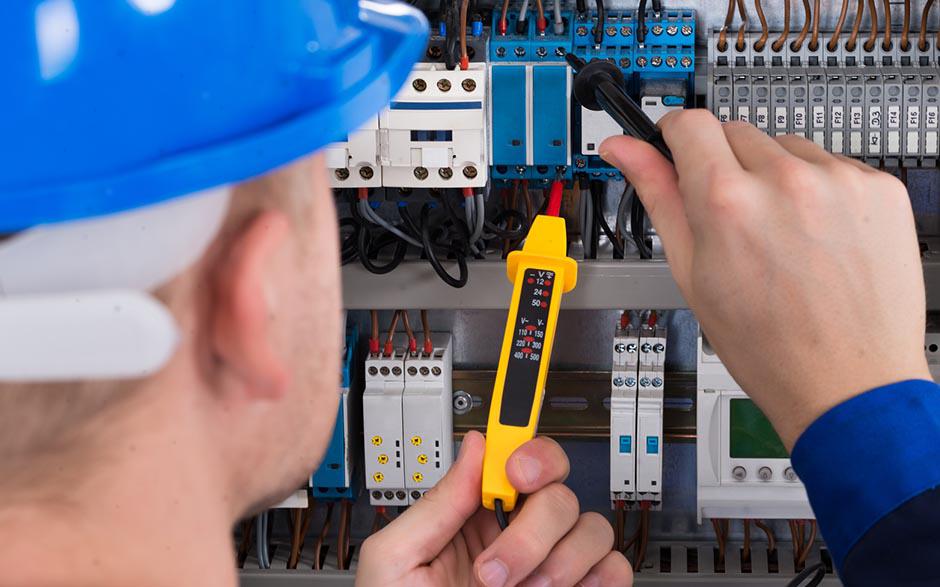 électricien maintenance Évry